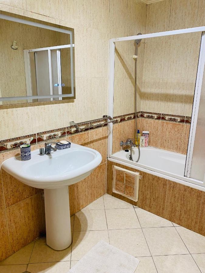 Appartement Spacieux Et Agreable タンジェ エクステリア 写真